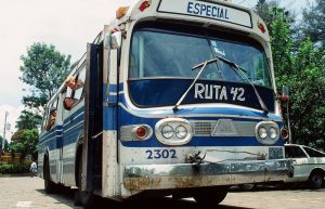 el salvador bus